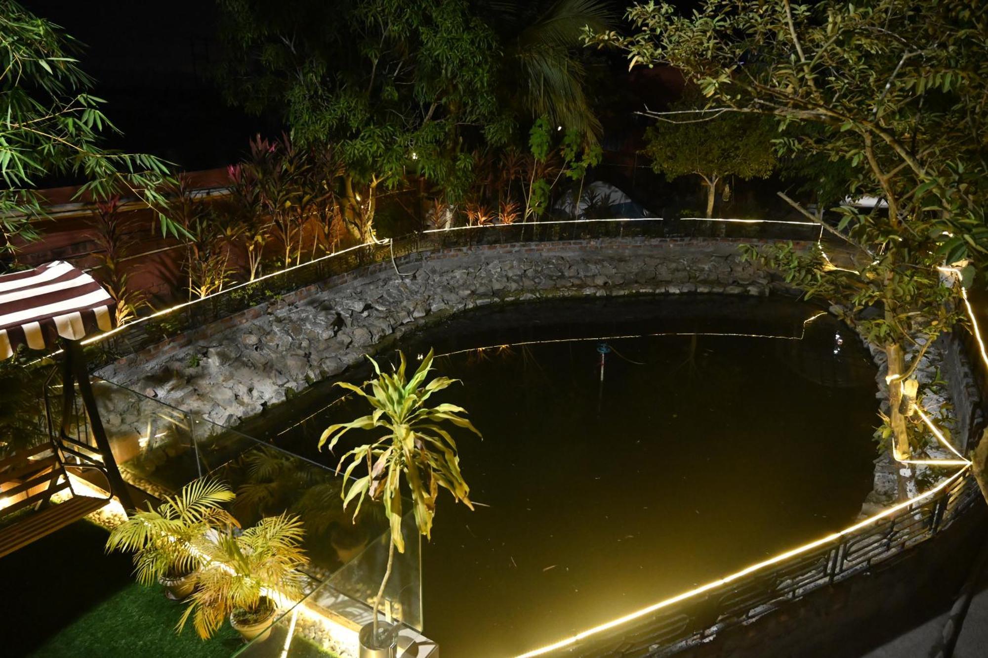 The Cabin By The Bayou Bed & Breakfast Guwahati Bagian luar foto