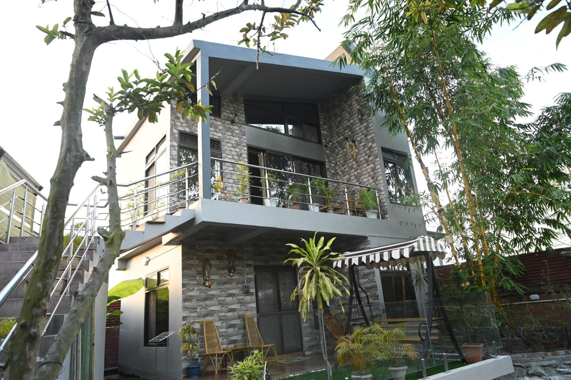 The Cabin By The Bayou Bed & Breakfast Guwahati Bagian luar foto